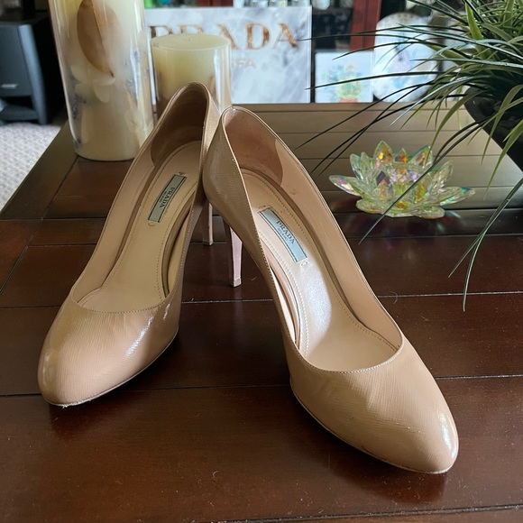 Prada Shoes - Picture 1 of 16